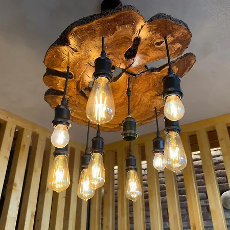 Guest house Bujtina Ajazi